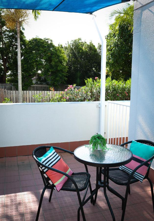 White Crest Apartments Hervey Bay Extérieur photo