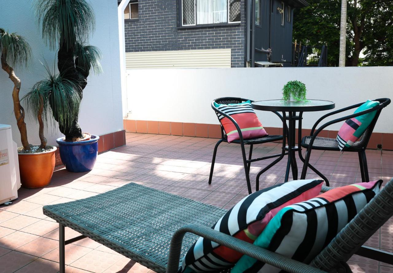 White Crest Apartments Hervey Bay Extérieur photo