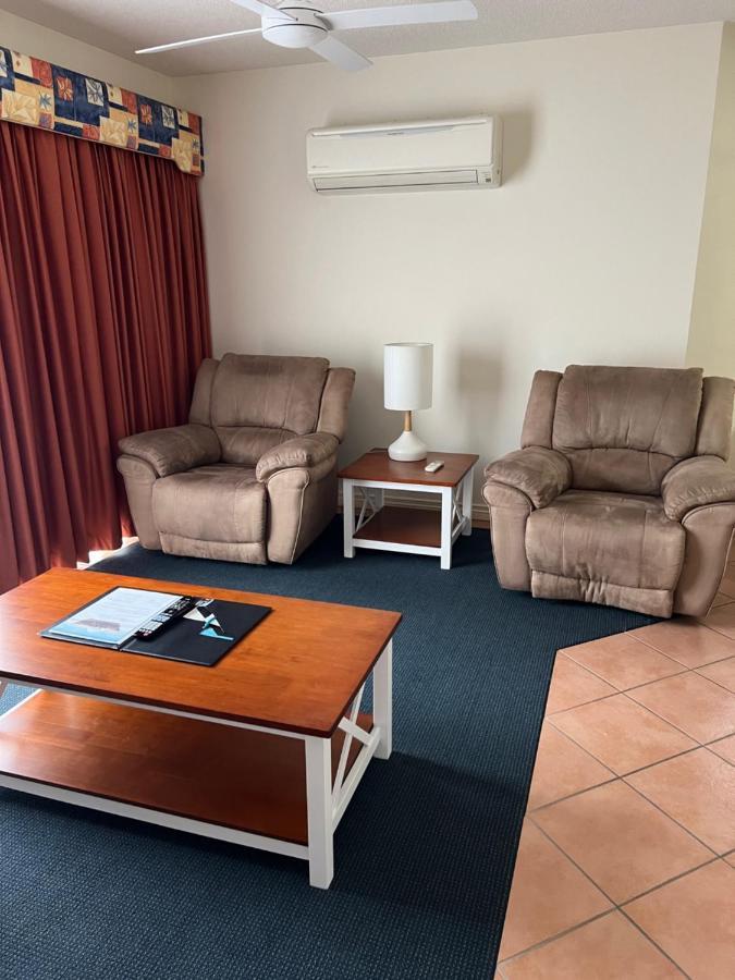 White Crest Apartments Hervey Bay Extérieur photo