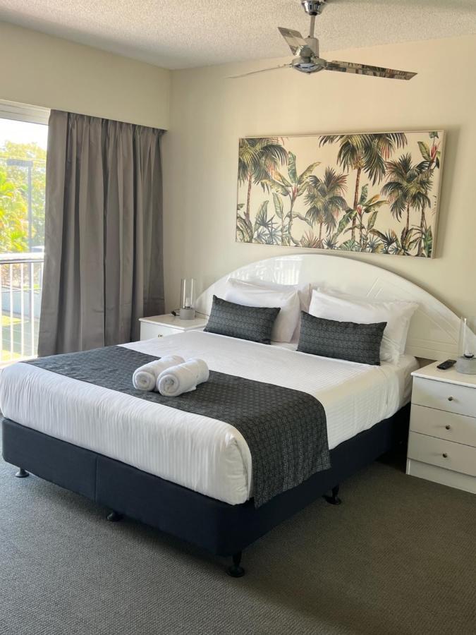 White Crest Apartments Hervey Bay Extérieur photo