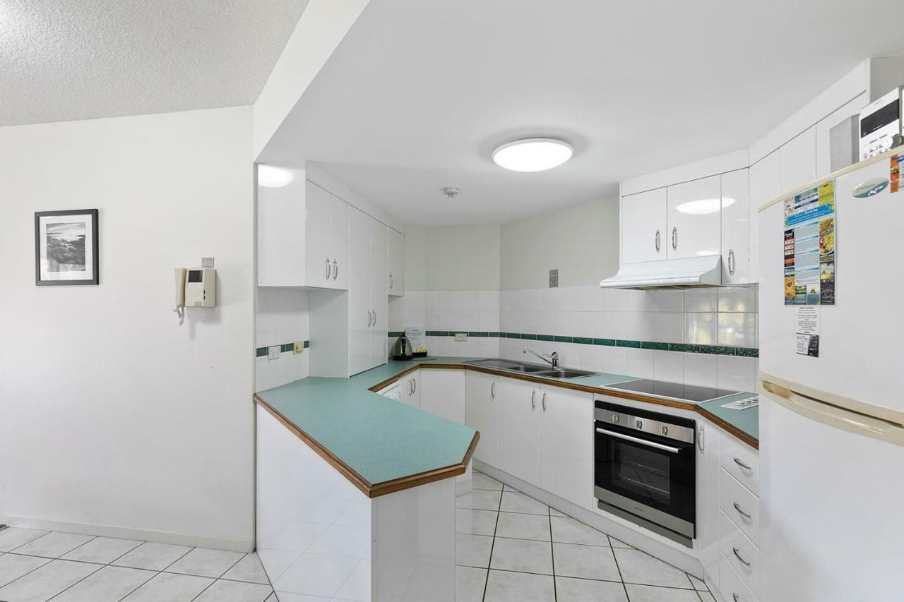 White Crest Apartments Hervey Bay Extérieur photo