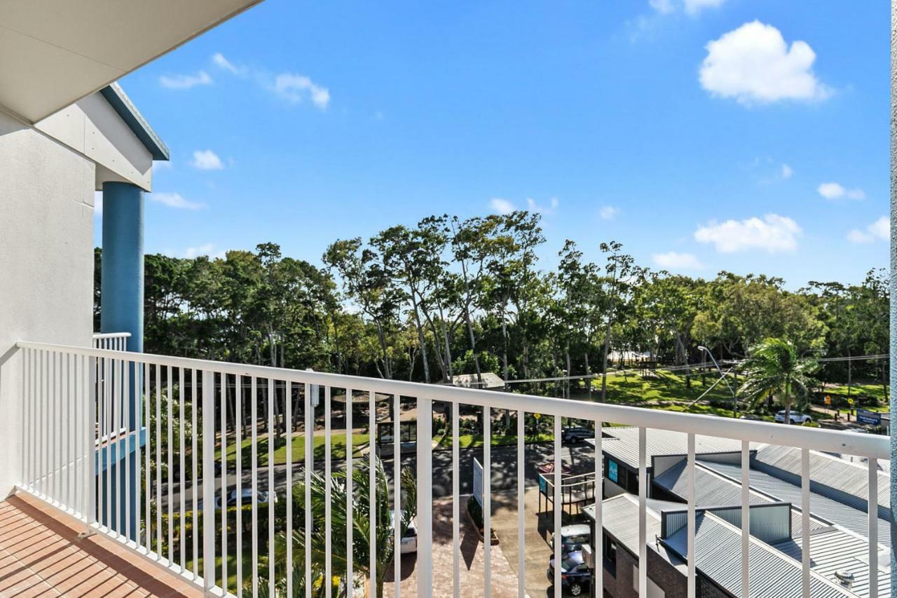 White Crest Apartments Hervey Bay Extérieur photo