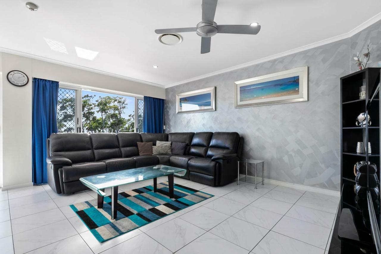 White Crest Apartments Hervey Bay Extérieur photo