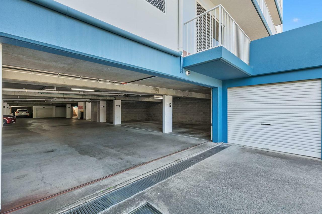White Crest Apartments Hervey Bay Extérieur photo